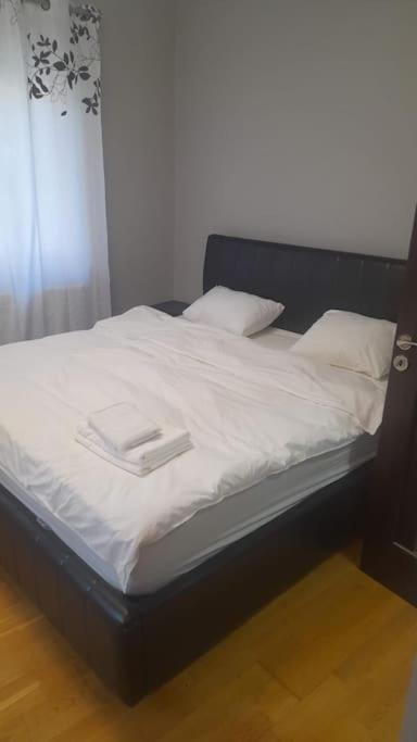 Apartament Victoriei Light Bucureşti