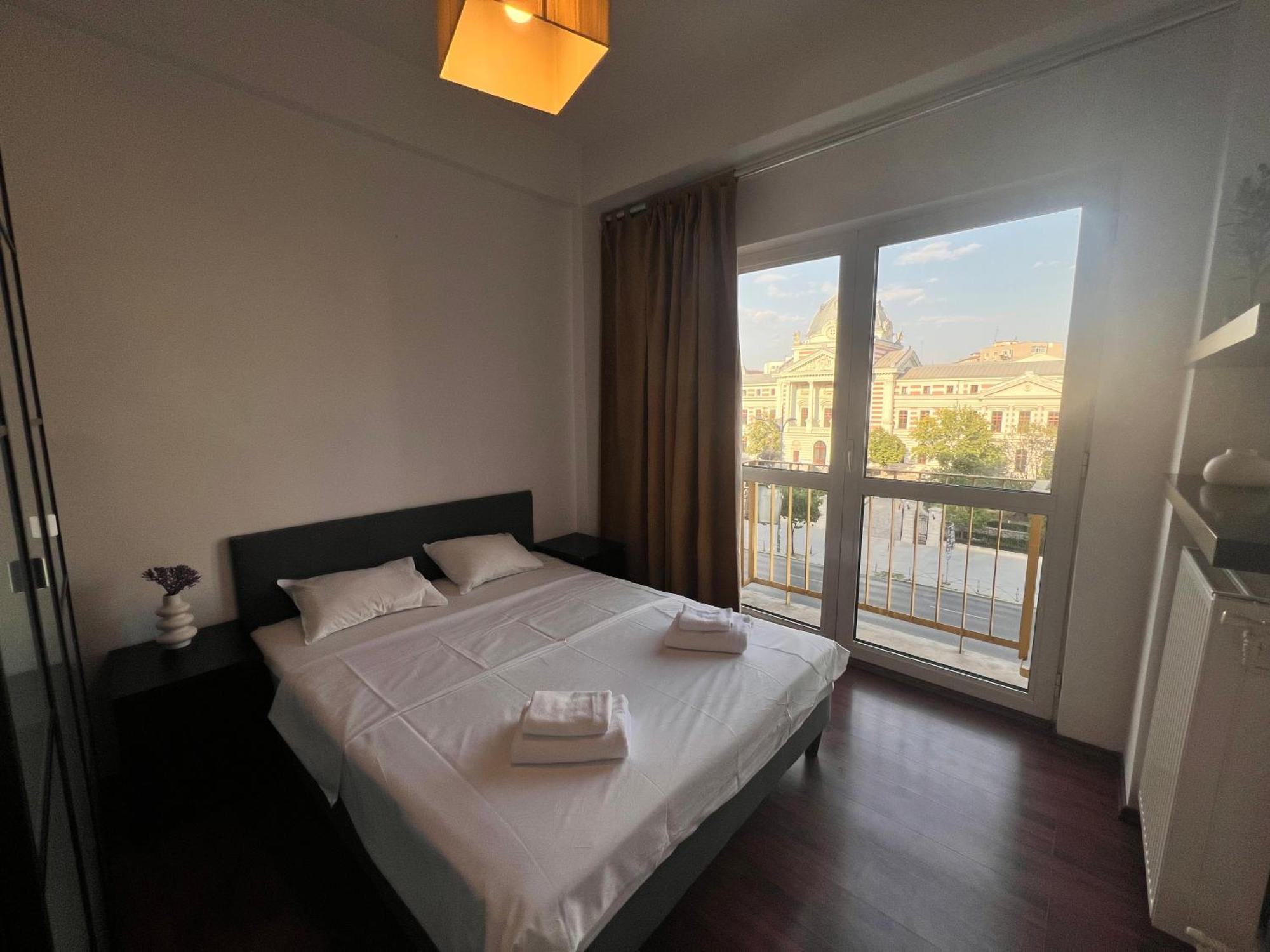 Cozy In Center! Bucharest