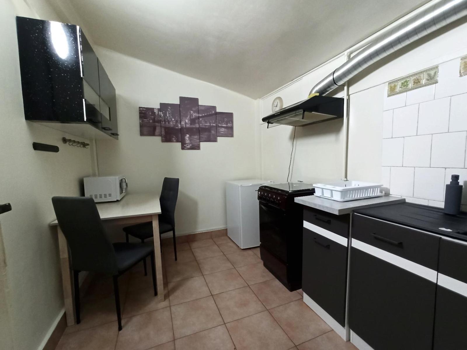 Abbey Hristo Botev Apartment *