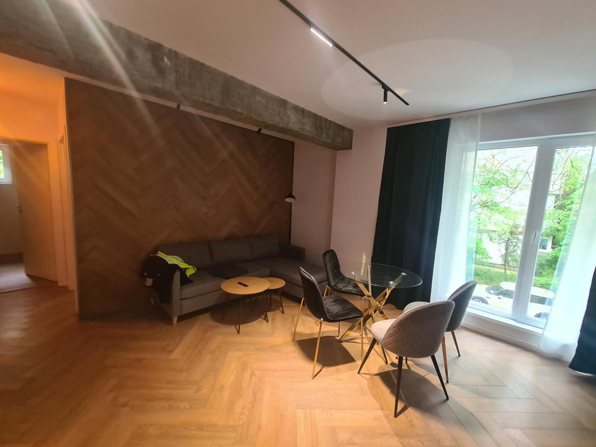 Arena Park Aparthotel