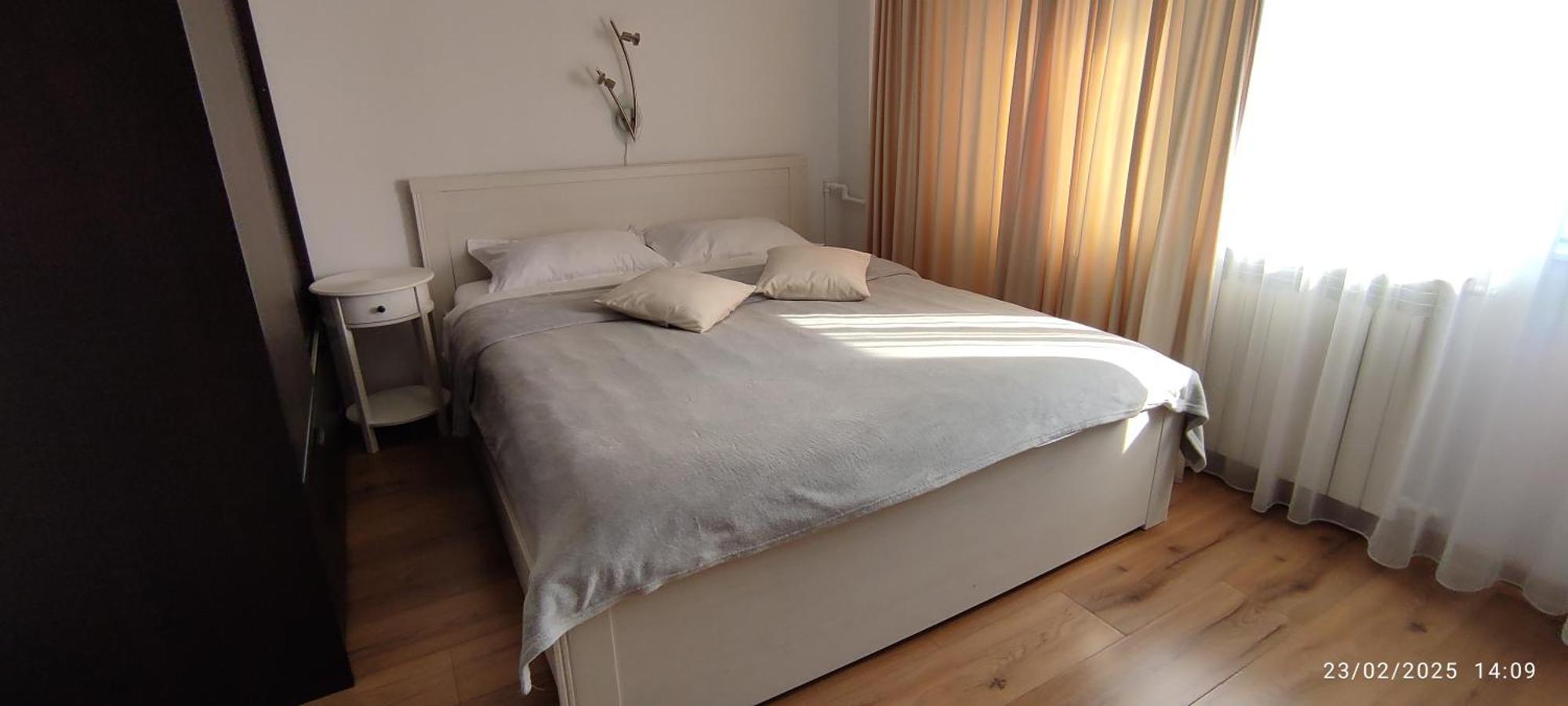 Apartamento Platinum - Cu 3 Camere, 2 Dormitoare, 2 Bai, Bucatarie Complet Utilata, 2 Balcoane Bucareste