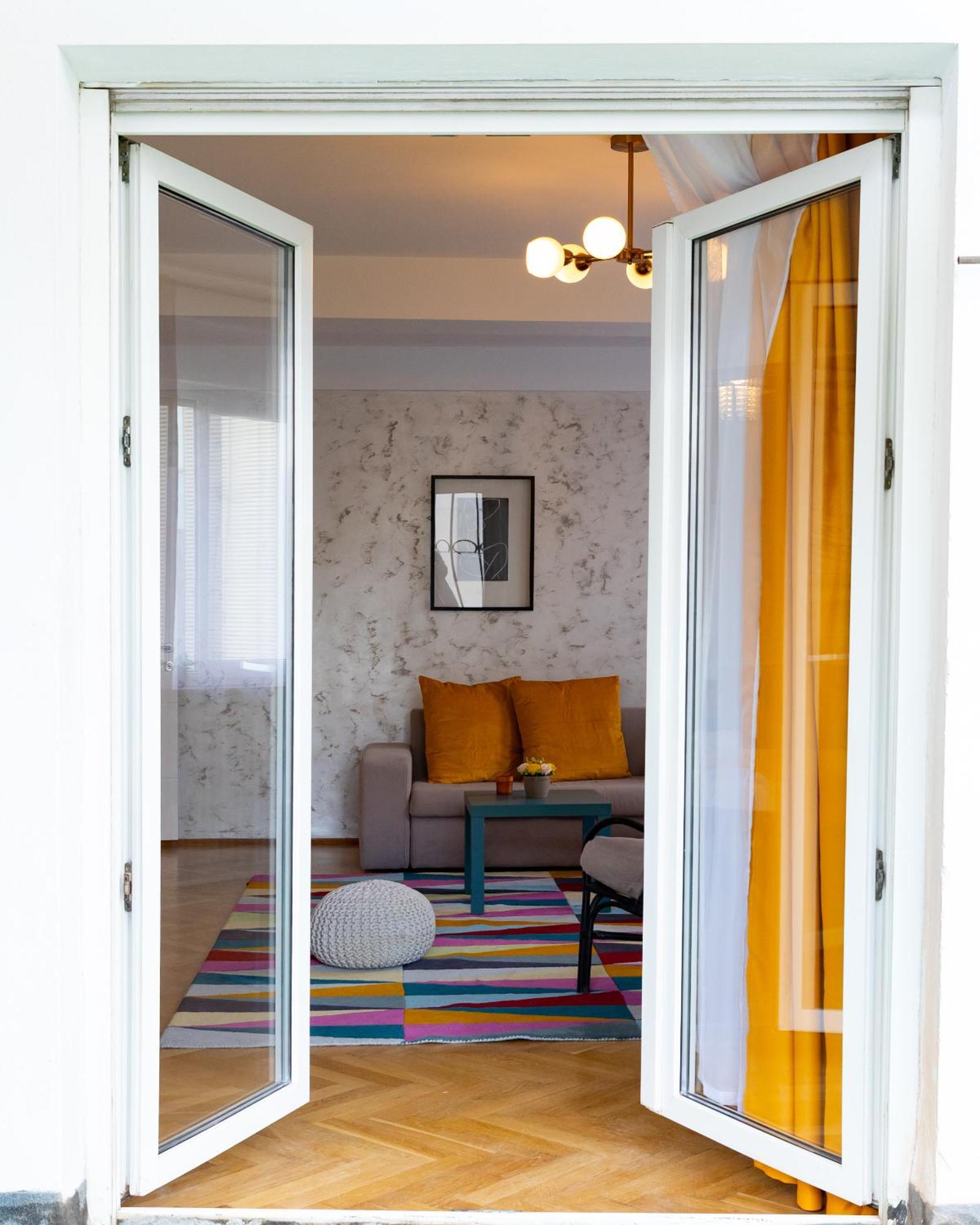 Unirii Old Delux With Terace Apartment *