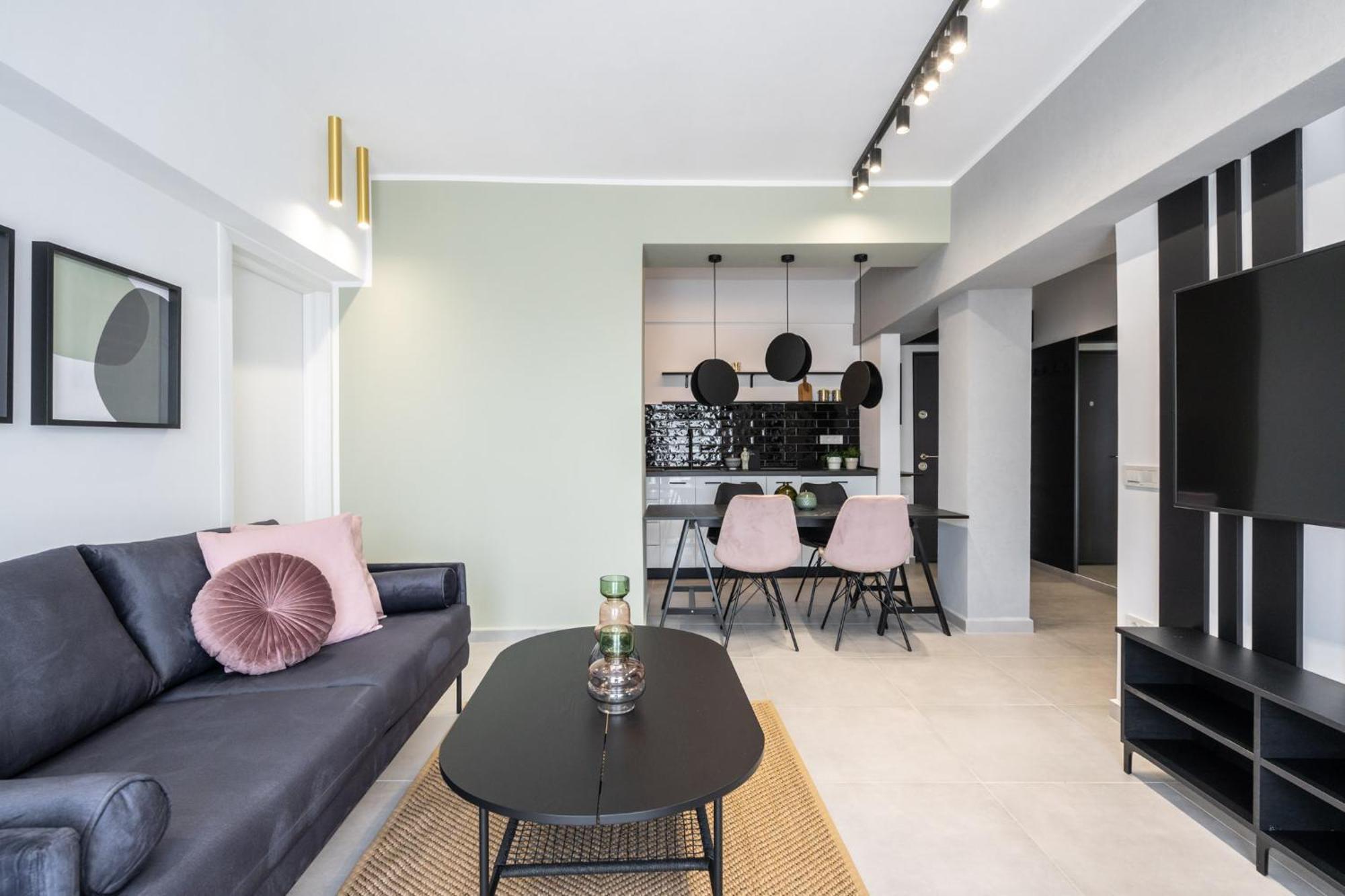 Romana 2 Bedroom Apartment Bucharest