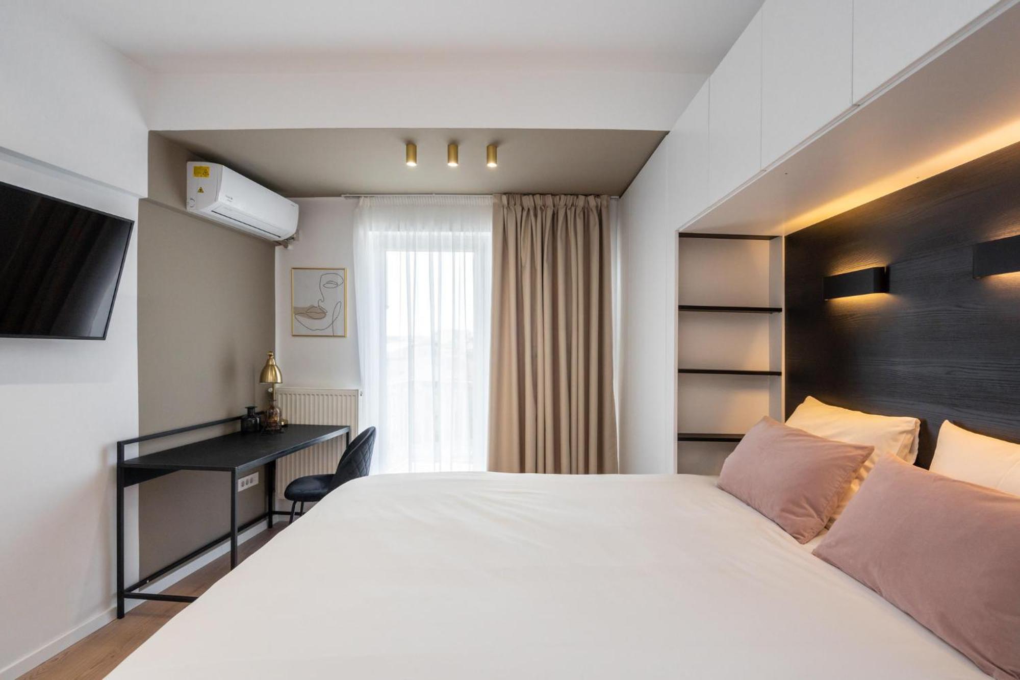 Romana 2 Bedroom * Bucharest