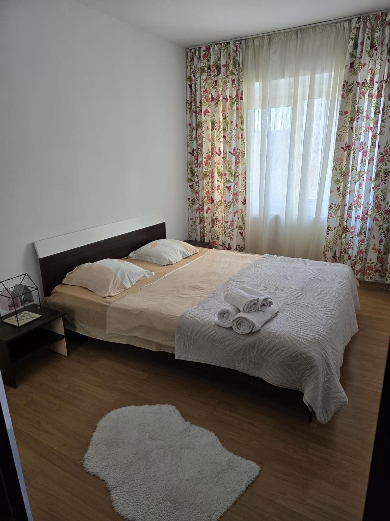 Apartment Ultracentral 3 *