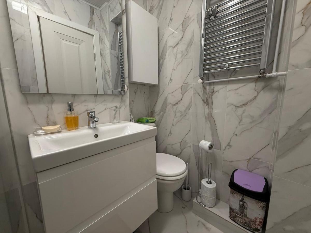 Apartment Elegant Arcul De Triumf *