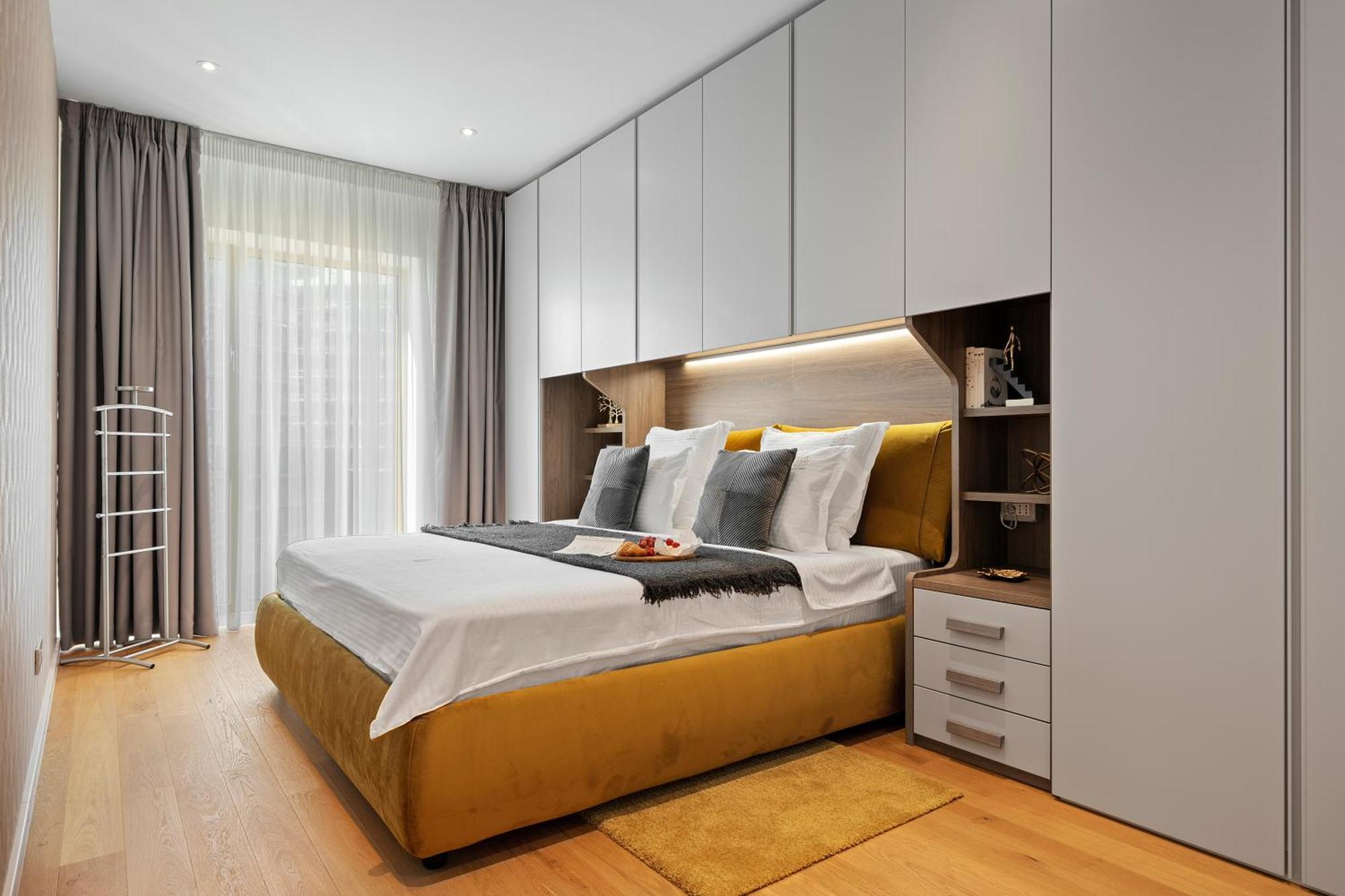 Mido With Parking And Self Check-in Bucharest