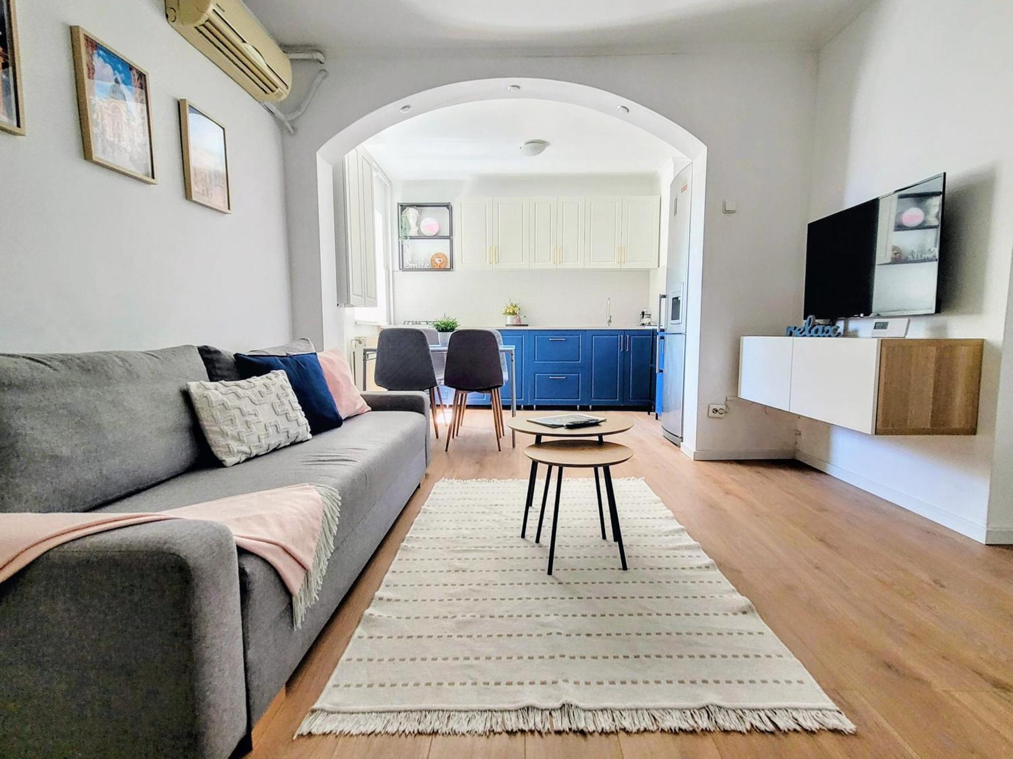 Cozy Retreat, Obor Market & Metro Apartment Bucharest