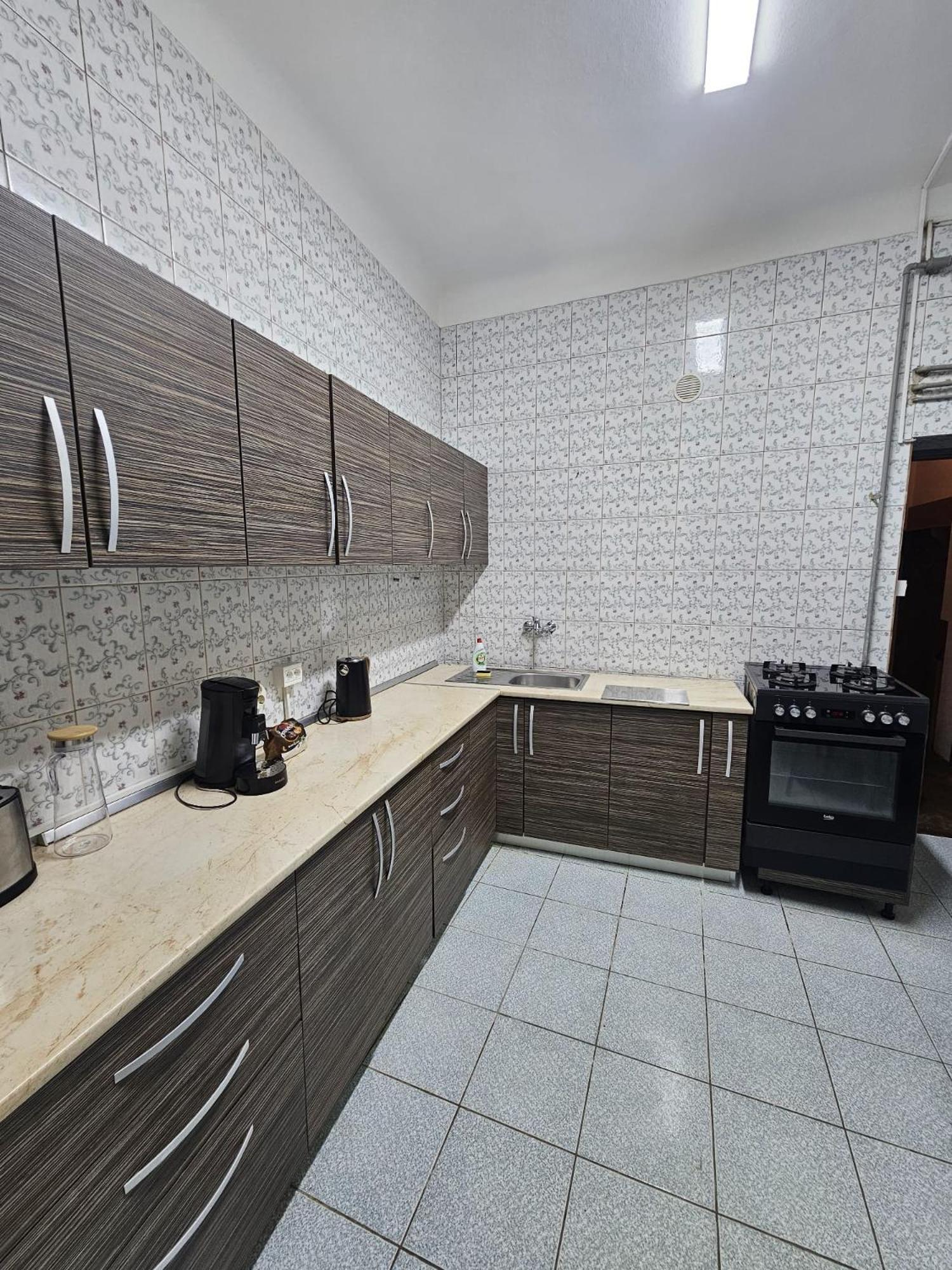 3r Piata Victoriei * Bucharest