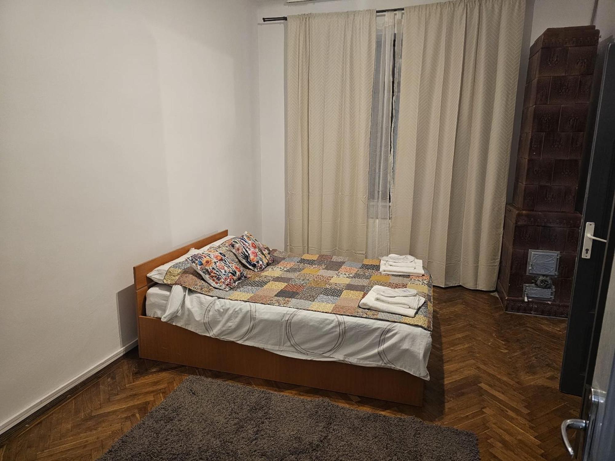 3r Piata Victoriei * Bucharest