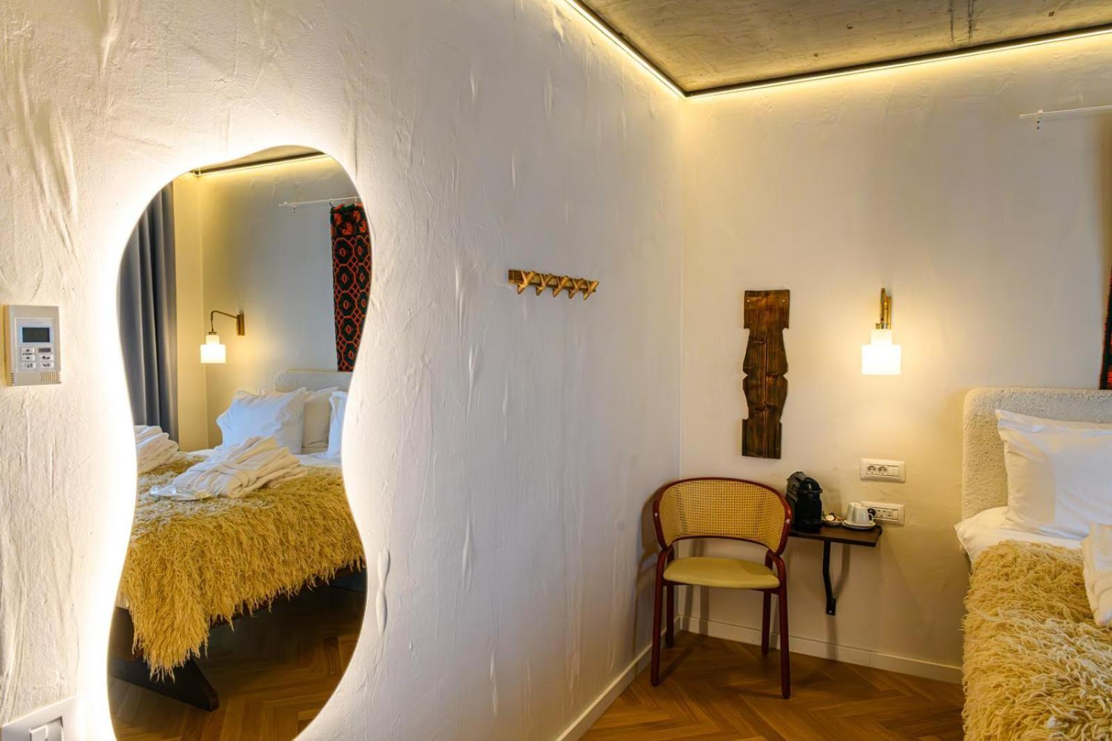 Nishani 5 Stars Boutique Bucharest