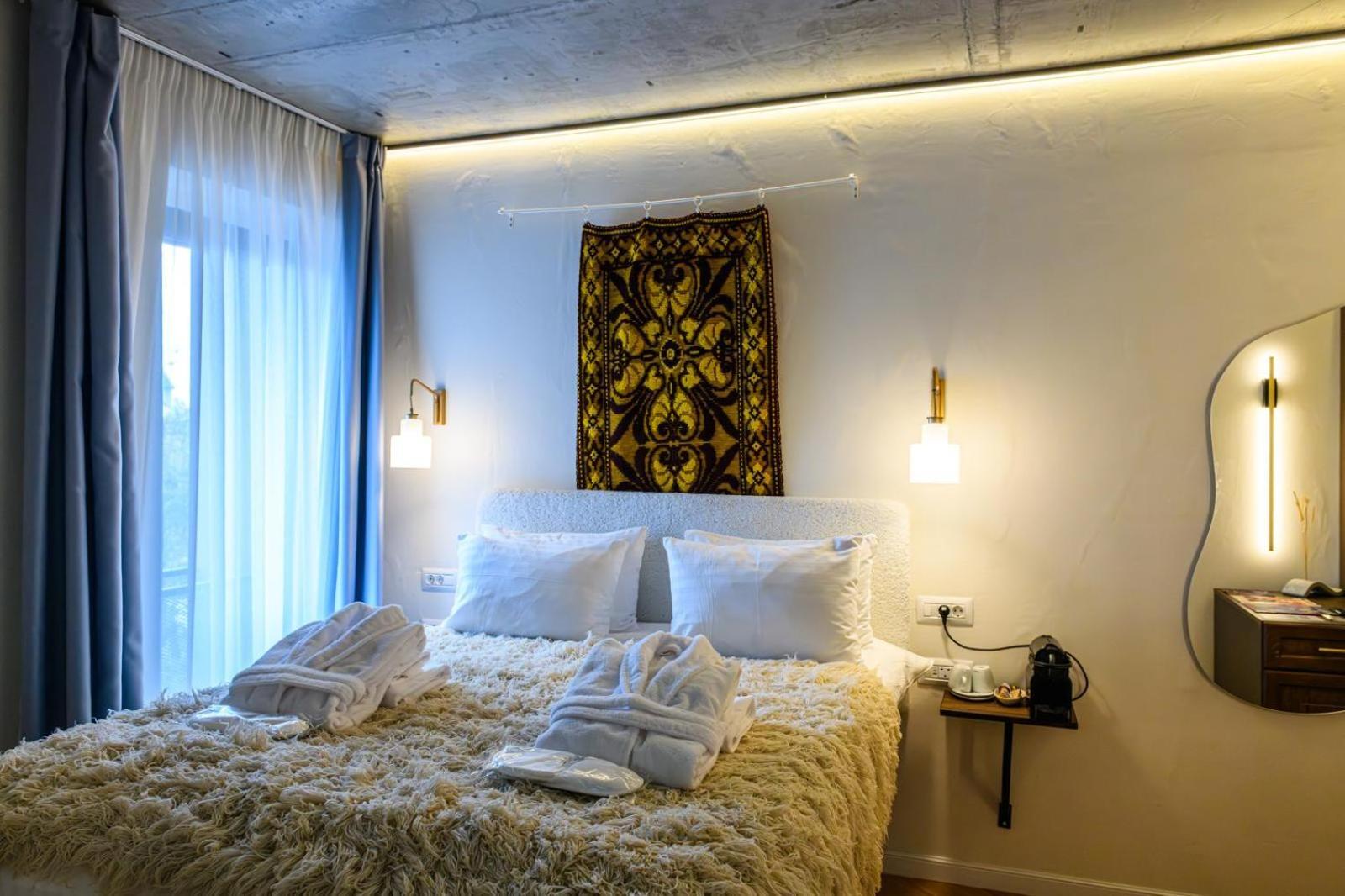 Nishani 5 Stars Boutique Bucharest