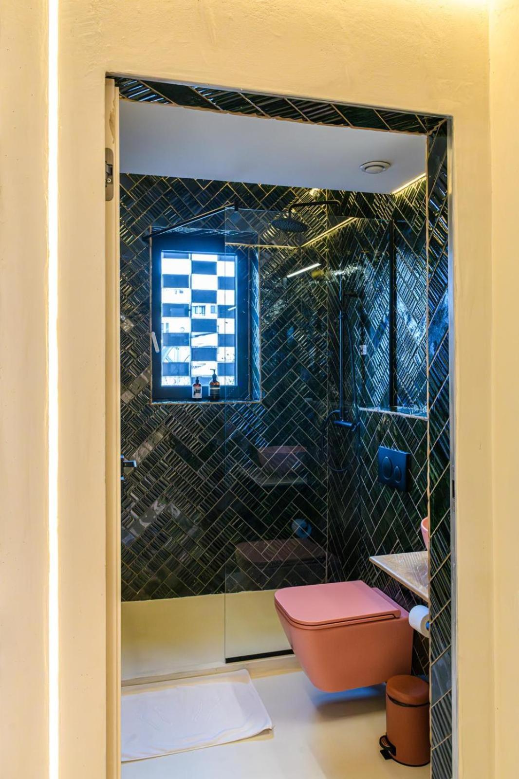 Nishani 5 Stars Boutique Motel
