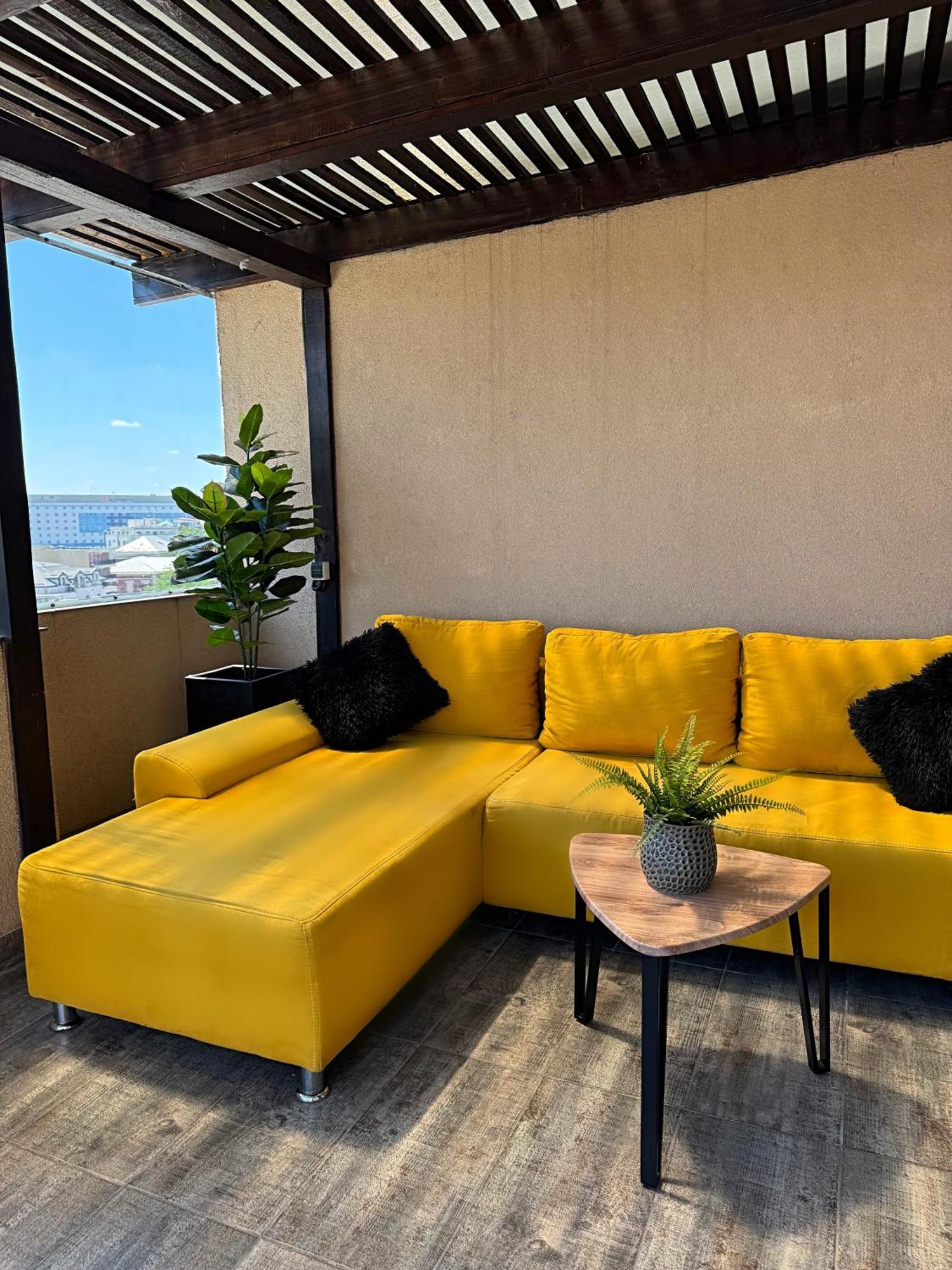 View - Luxury - Sanador Victoriei Apartament Bucureşti
