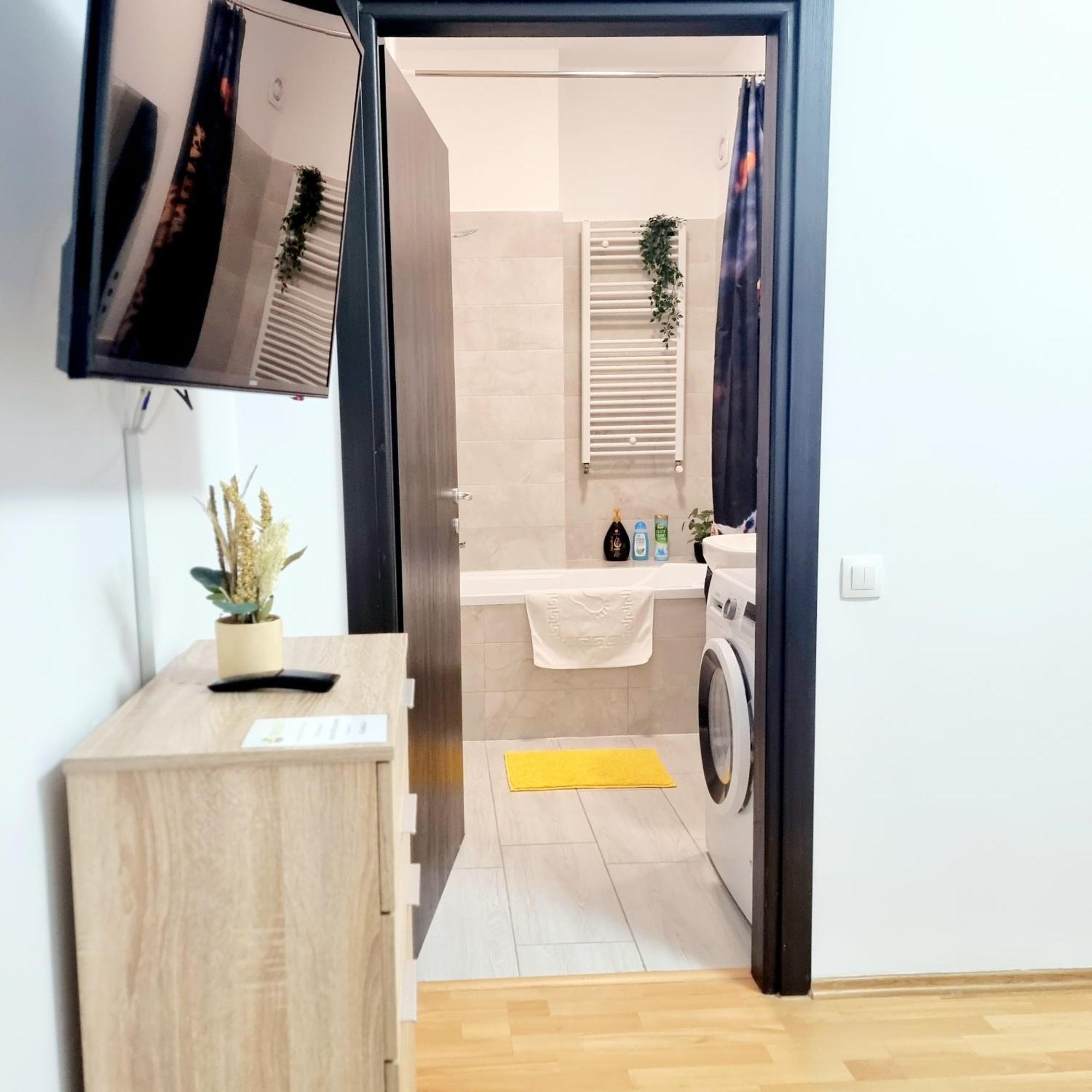 Apartment Ap2 Univibe 1br Cozy & Comfy - Universitate Hob