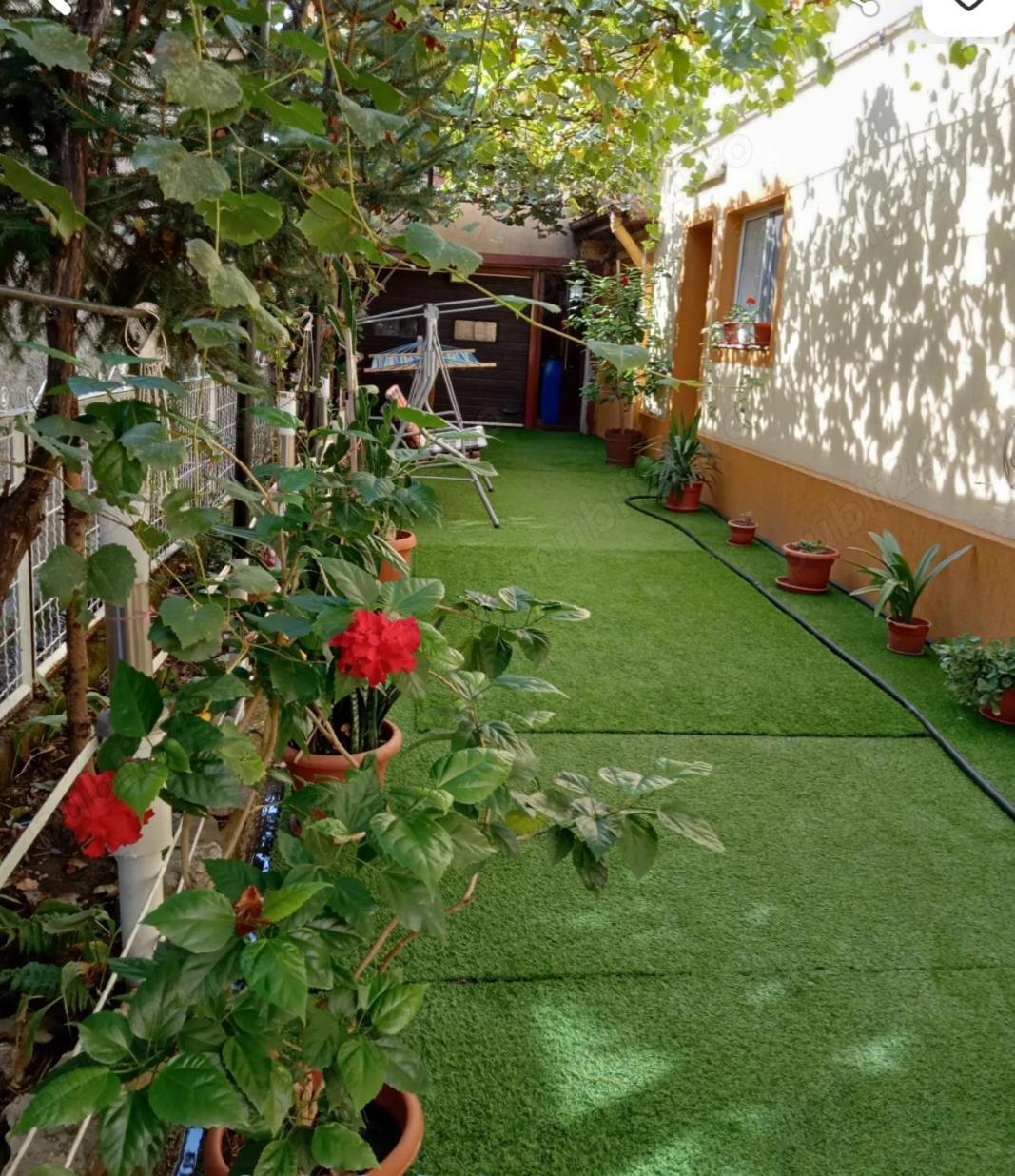 Apartment Casuta Galbena Bucharest