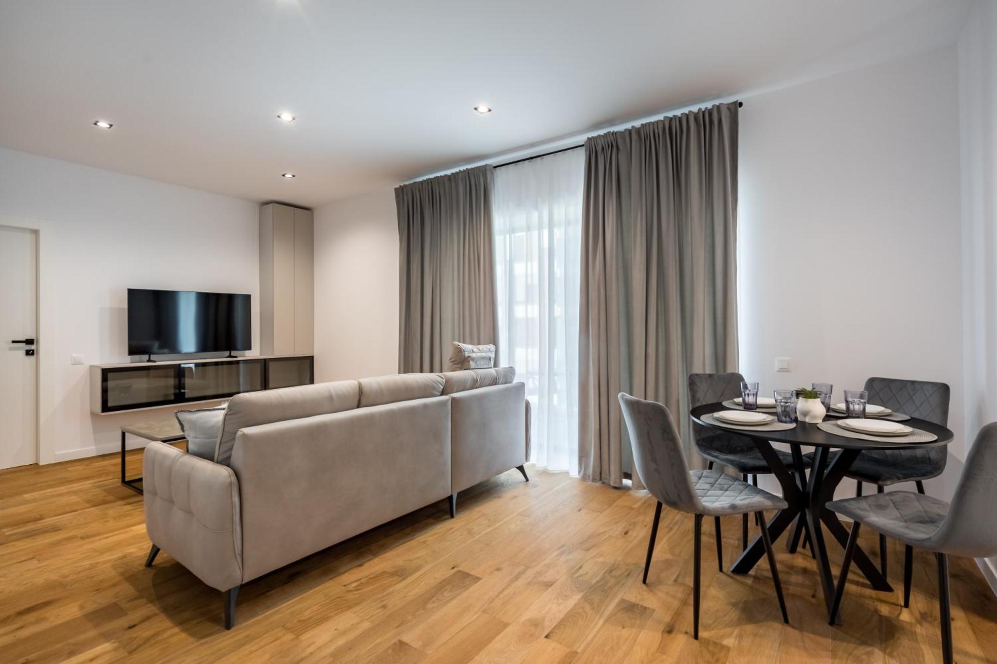 Maze Stripe 1 Bedroom In One Cotroceni Apartment *