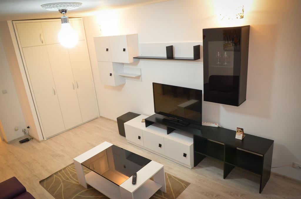 Apartment Dracula Adventure Tours Bucharest