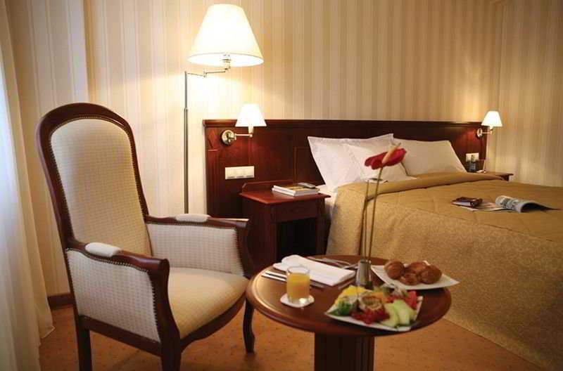Ramada & By Wyndham North Hotel Bucharest