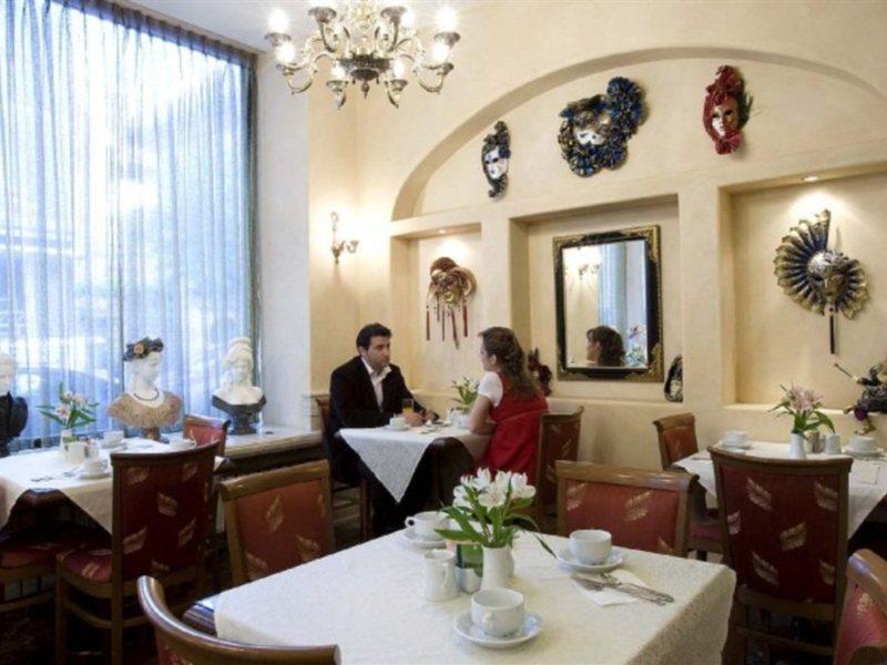 Hotel Venezia By Zeus International 4*