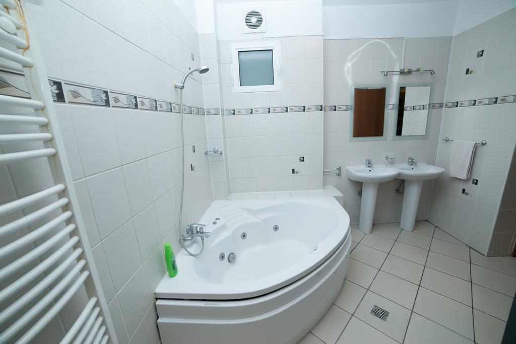 Cosmopolitan Internations Flat Bucureşti