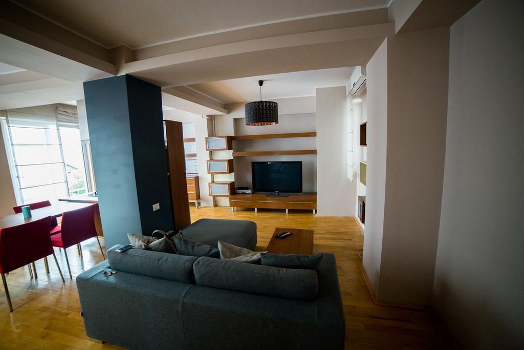 Cosmopolitan Internations Flat * Bucureşti
