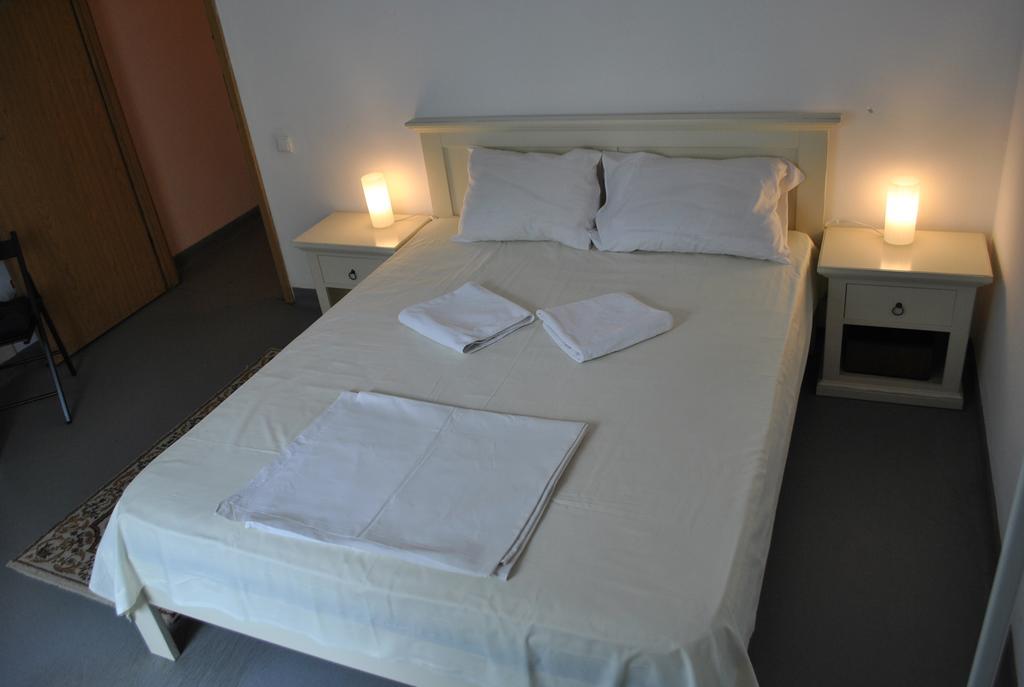 Vogue Hostel *