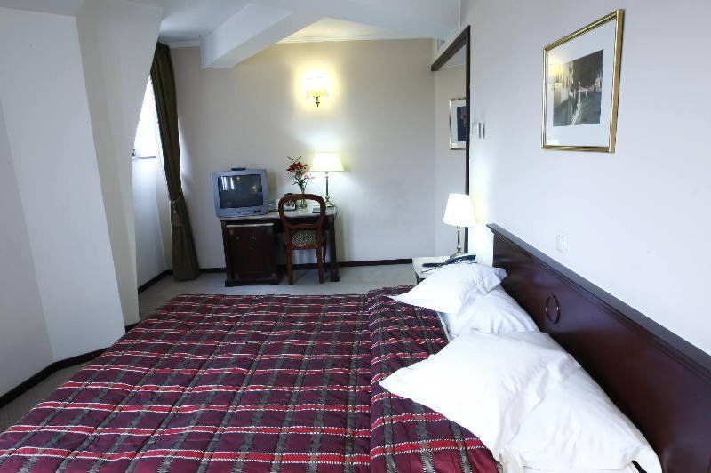 Venezia By Zeus International Hotel