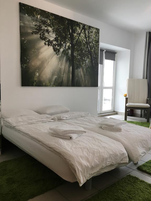 Apartment Green Apartment Bucharest