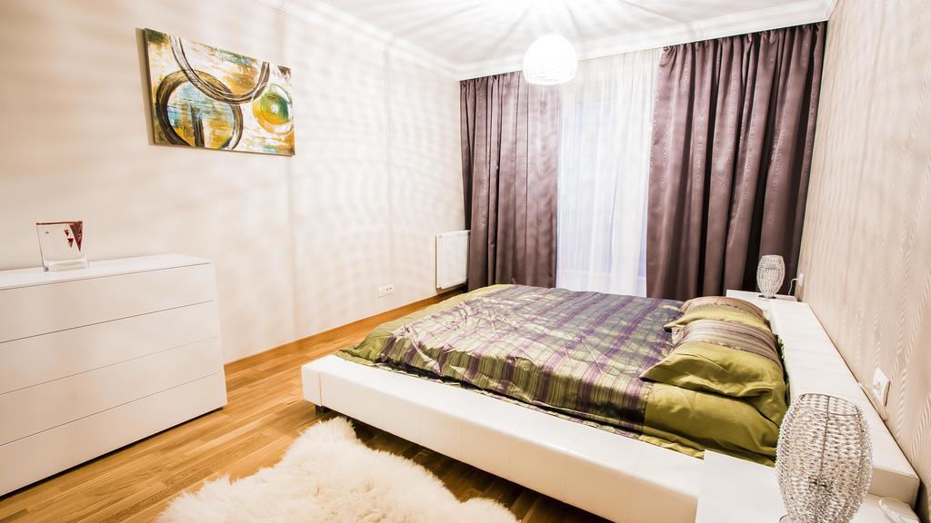 Incity Premium Garden Stay-central &private Terrace Apartment Bucharest