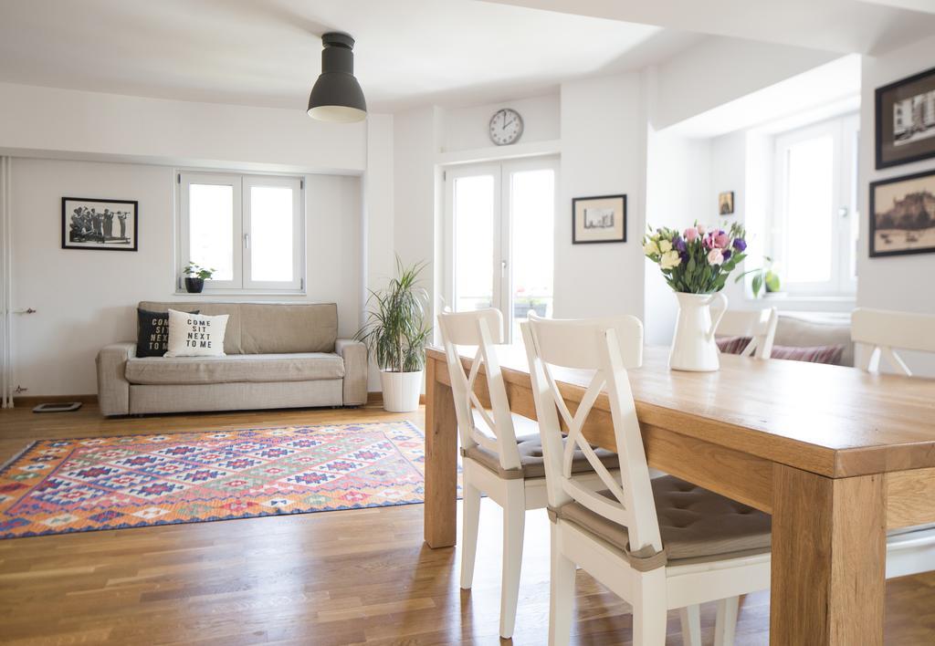 Diana's Flat 11 - Old Town Apartment *