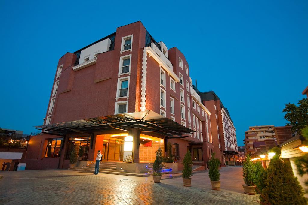 Ramada & By Wyndham North Hotel Bucharest