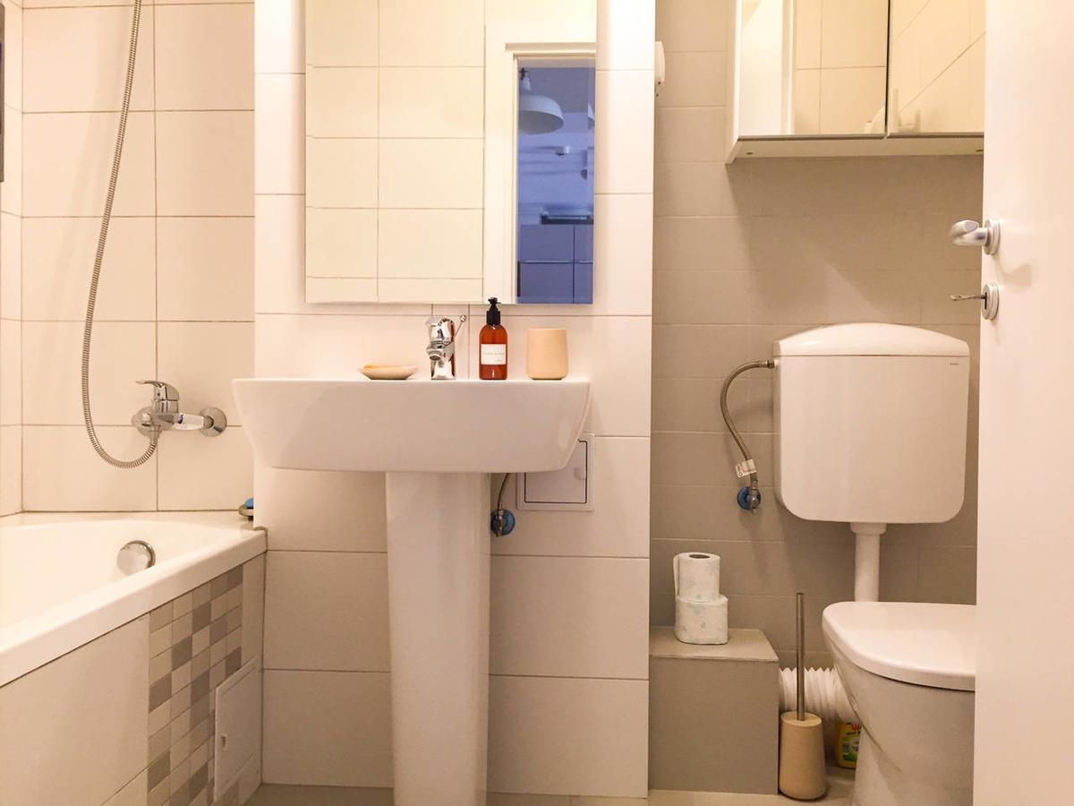 New Stylish Flat Near Old Town