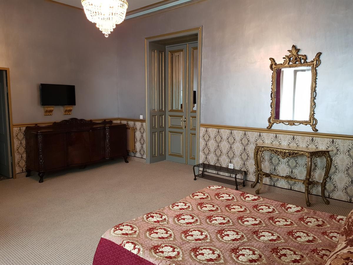 Hotel Nf Palace Old 4*