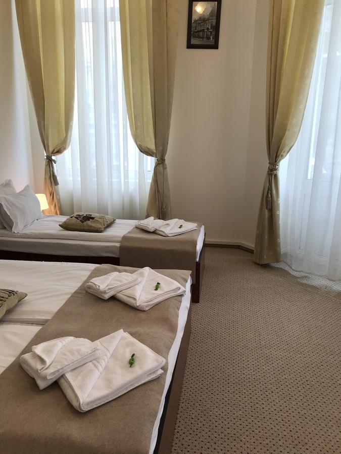 Hotel Downtown 4*