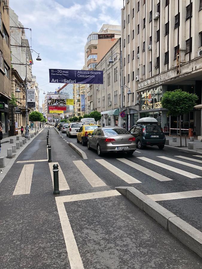 Victoria * Bucureşti