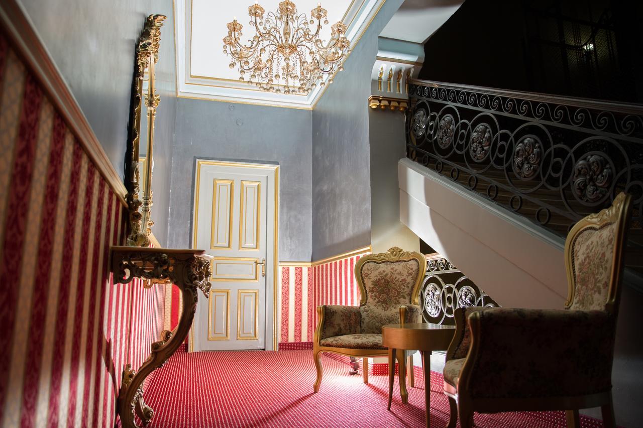 Hotel Nf Palace Old