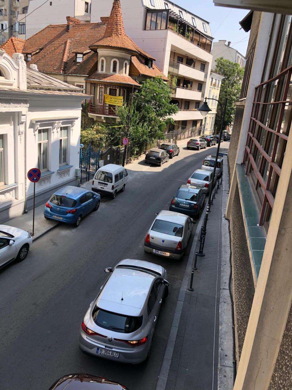 Interbellic Flat Bucareste