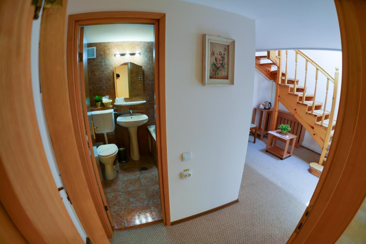 Hotel Downtown 4*