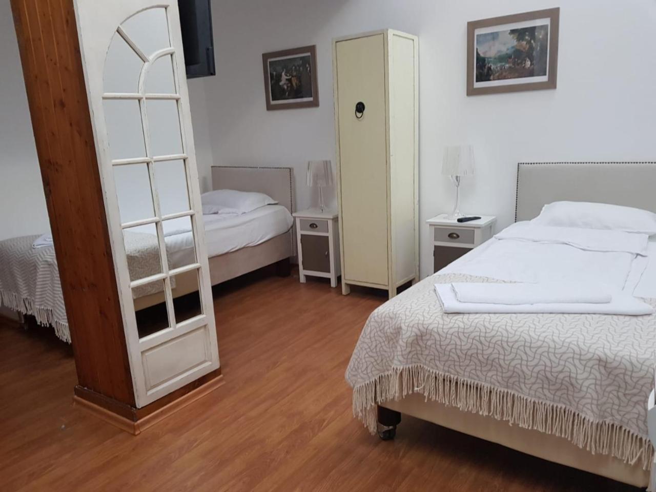 Nonna Mia 3* Bucureşti