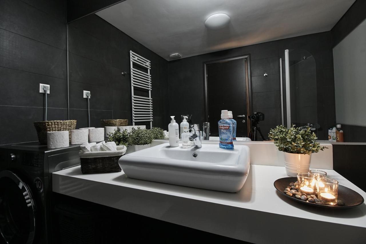 Platinum District 1 & 2 Aparthotel 3*