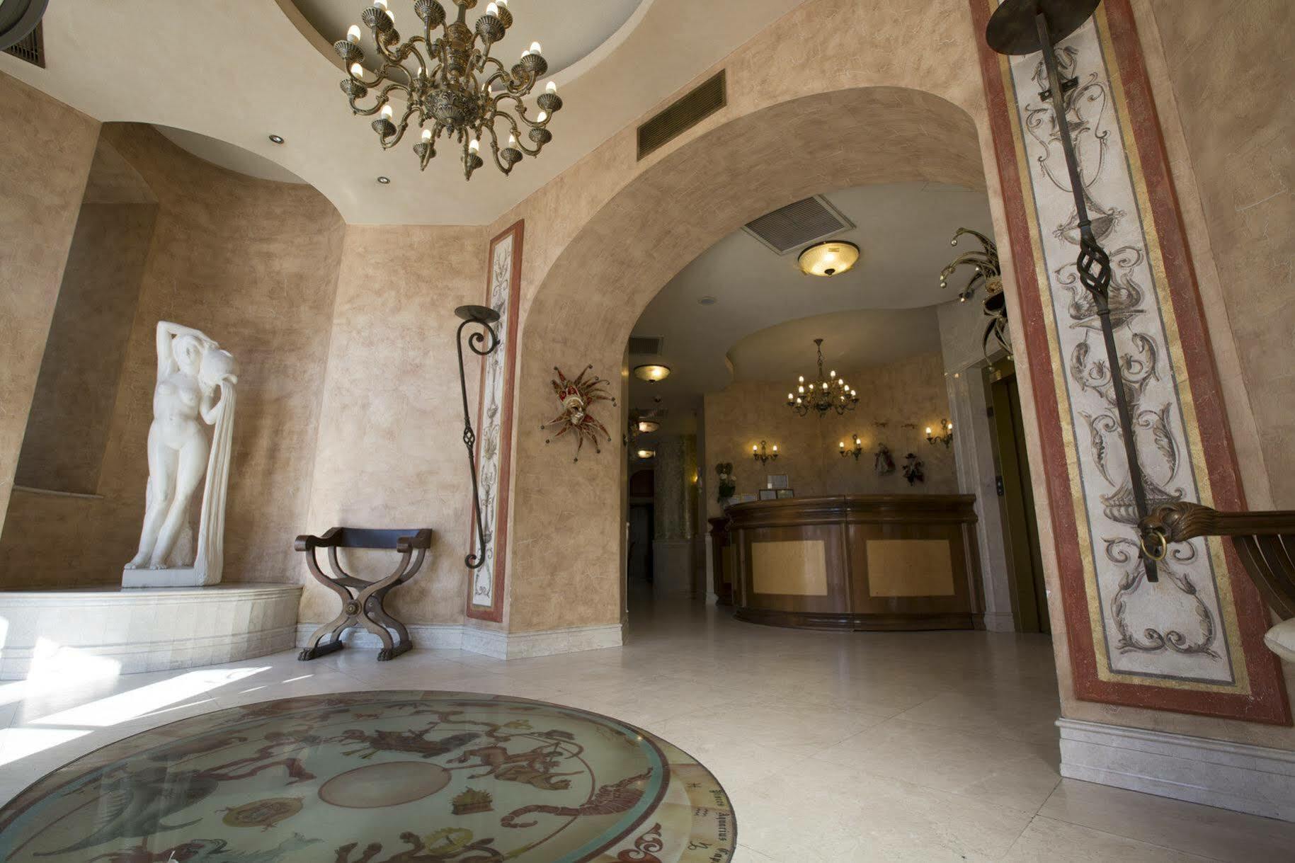 Venezia By Zeus International Bucareste