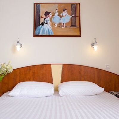 Kosher Hotel Lev Or 3* Bucareste