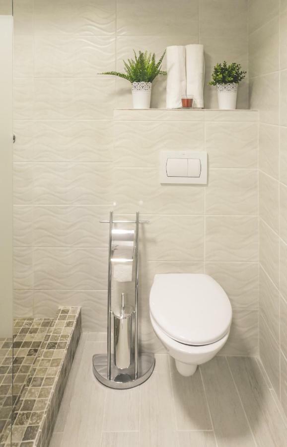 Victoria Duplex Apartament * Bucareste