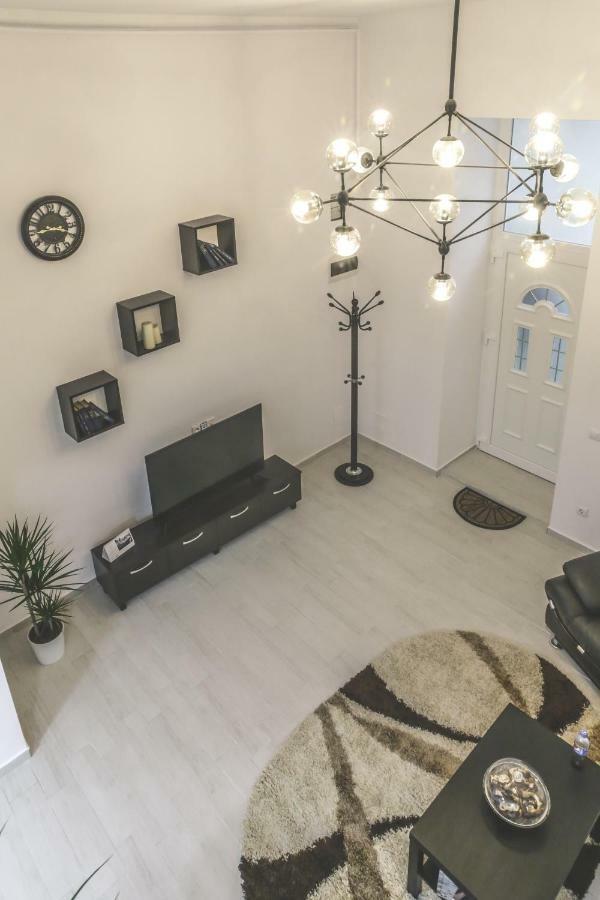 Victoria Duplex Apartament Apartamento