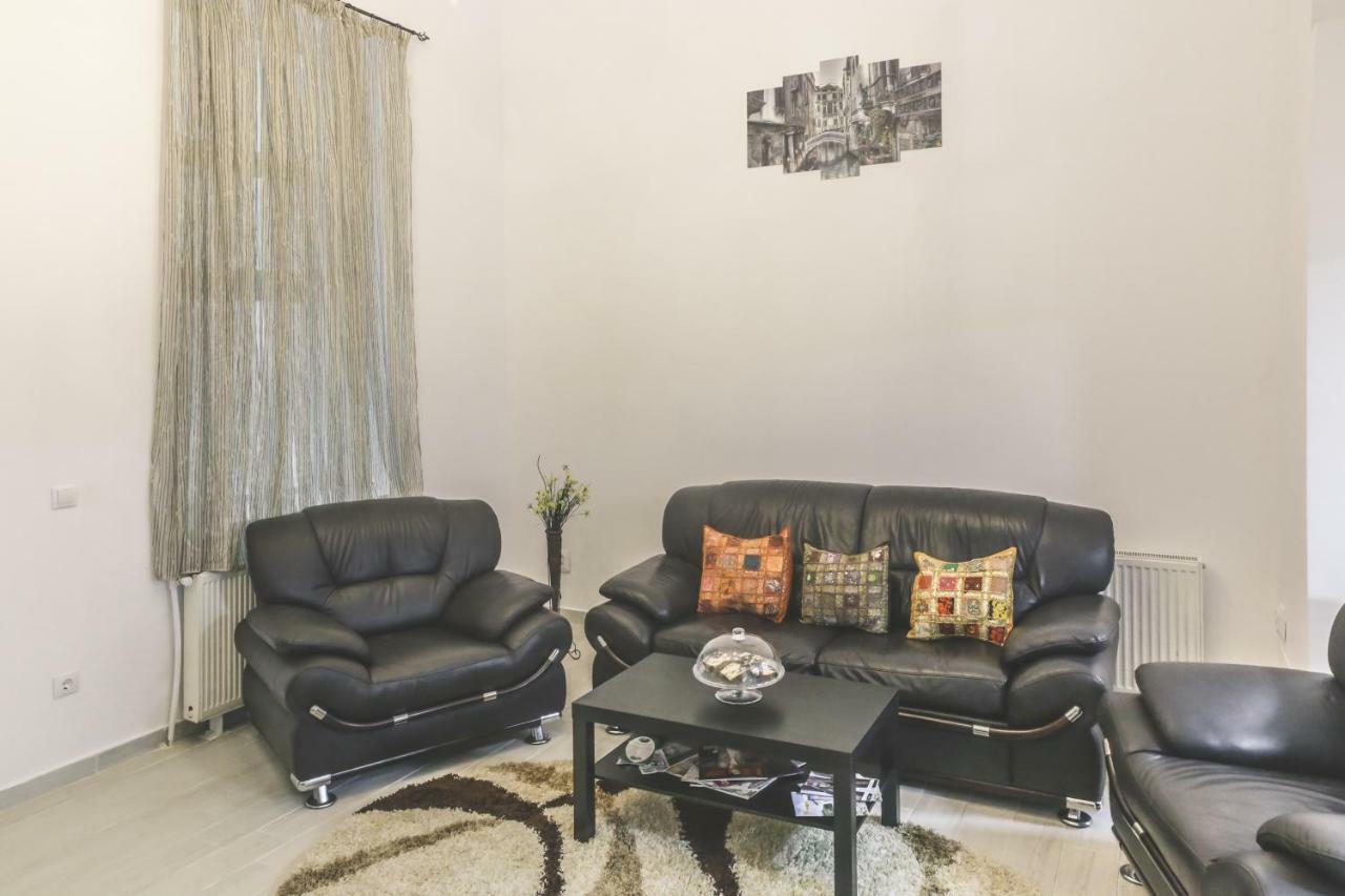 Victoria Duplex Apartament *