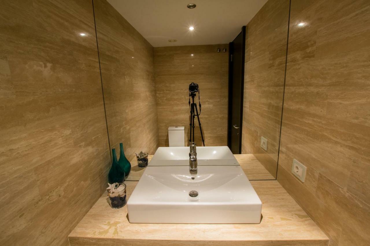 Alia Luxury Apartment *