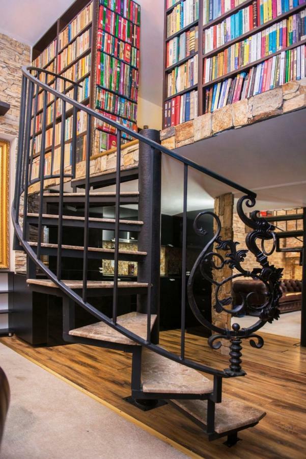 Secret Library Apartament Apartment