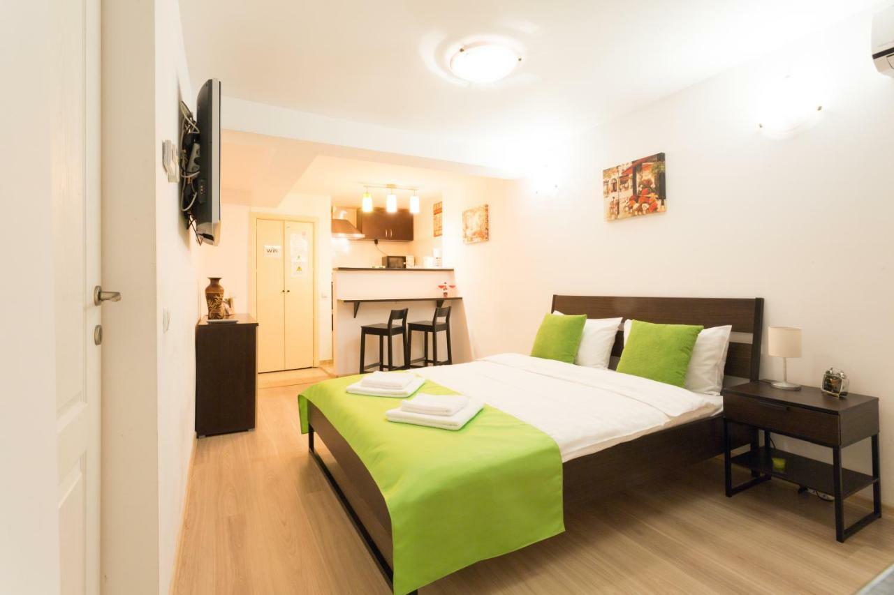 Apartment Heart Of Bucharest