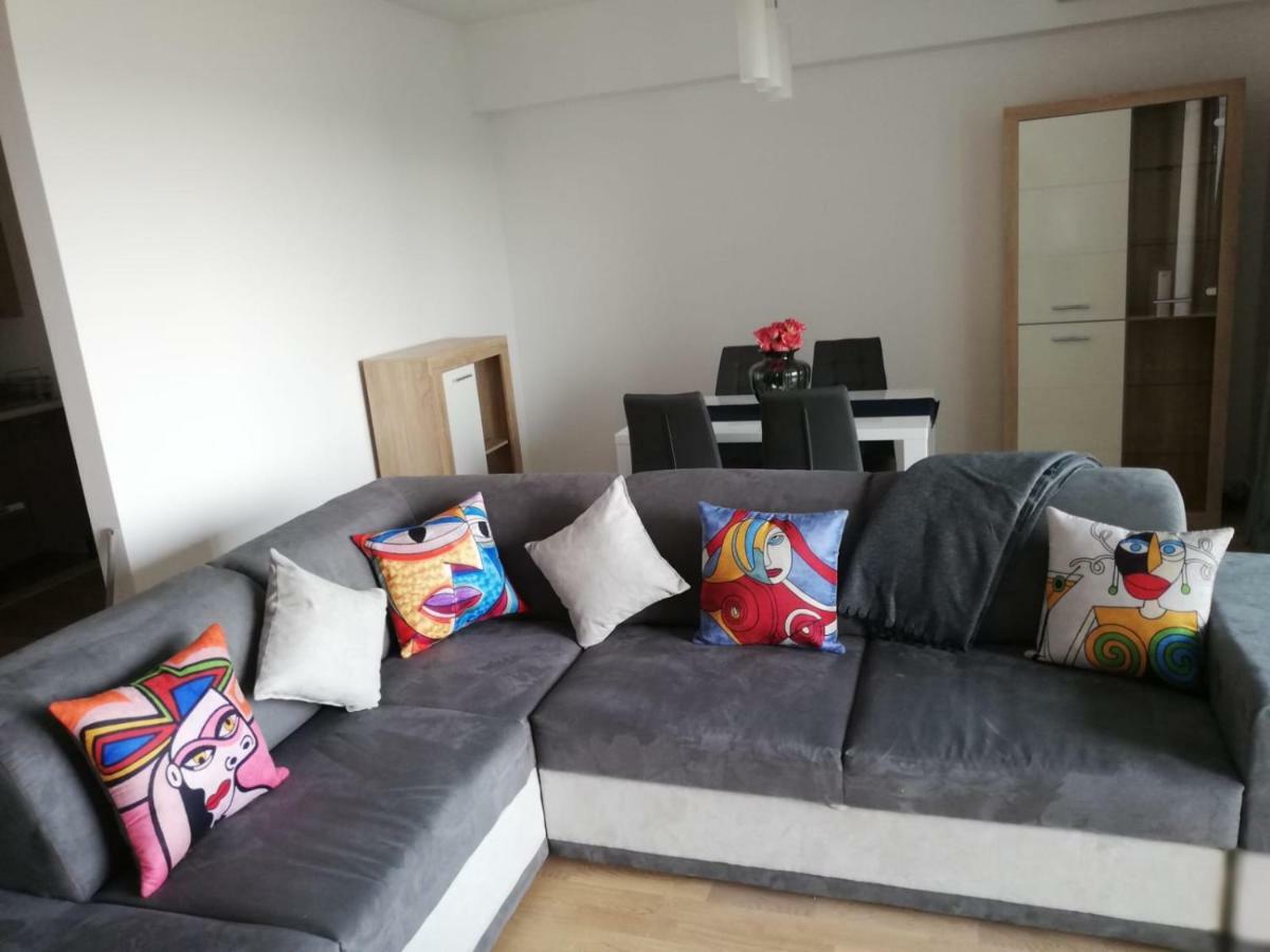 Apartment 365